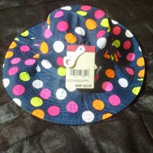 OshKosh B’Kosh Boy/Girl Reversible Bucket Hat